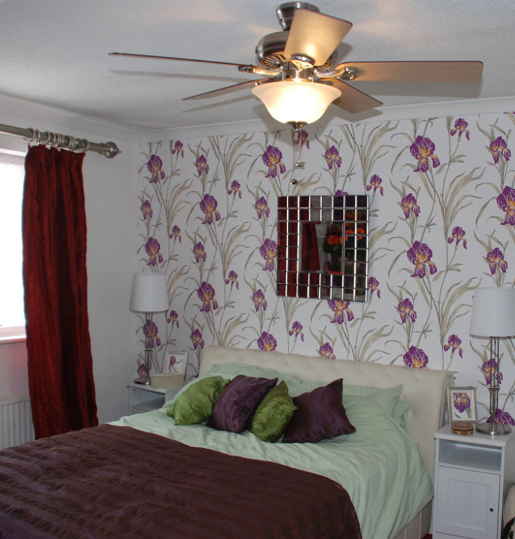 Hunter ceiling fan in bedroom